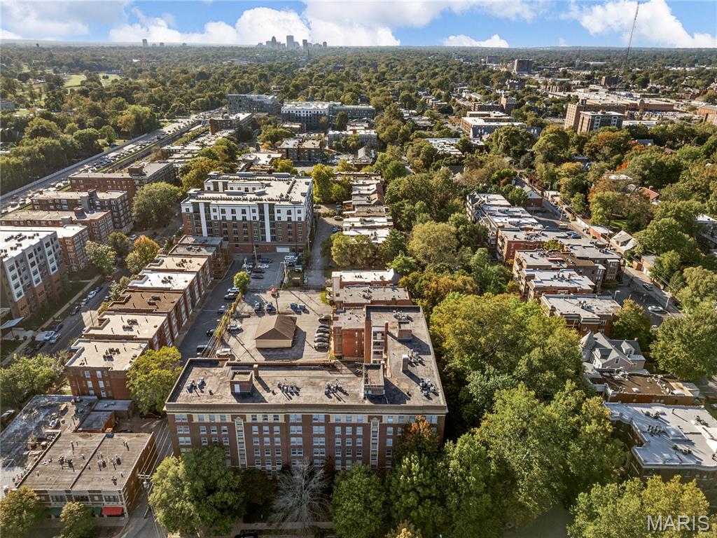 Randolph Condos - Residential
