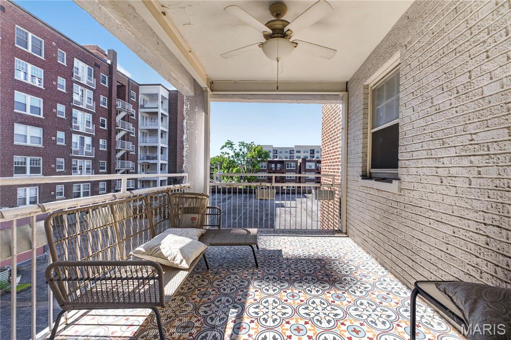 Randolph Condos - Residential