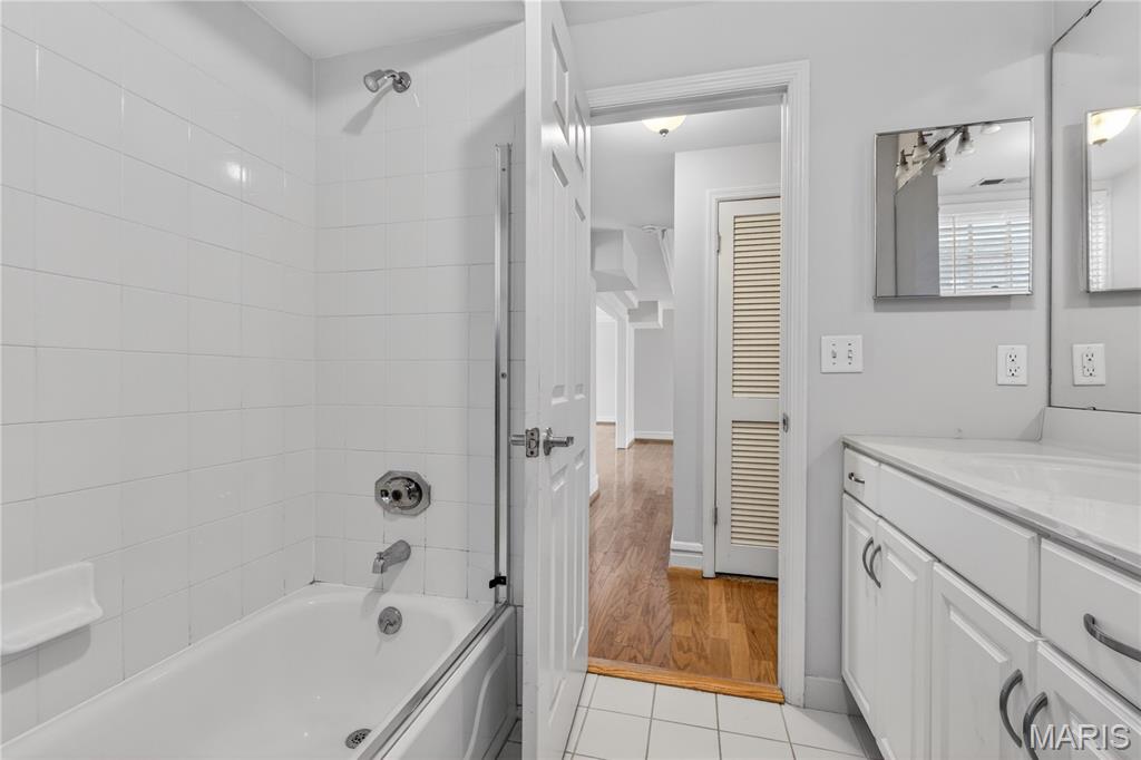 Randolph Condos - Residential
