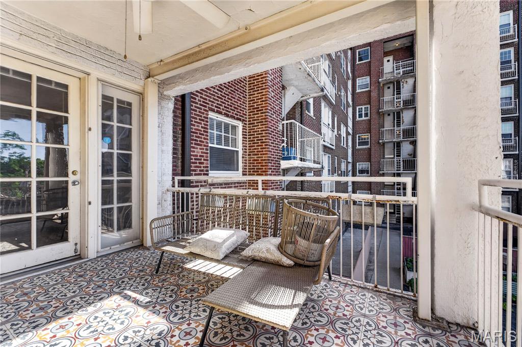 Randolph Condos - Residential