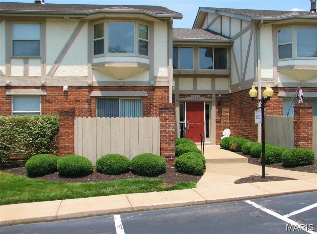 Queen Anne Condo - Residential