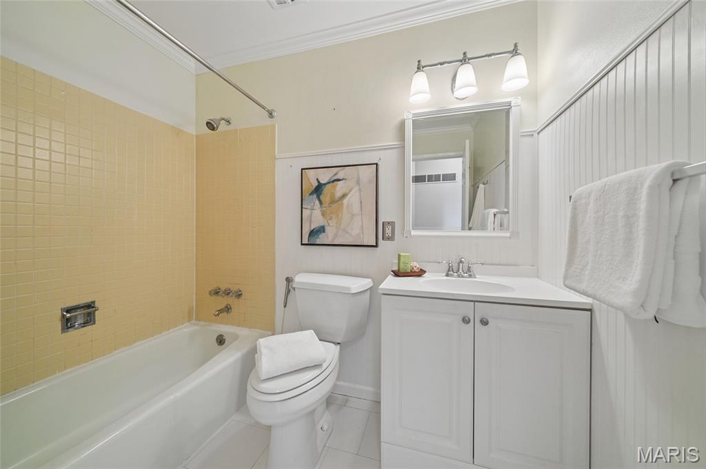 River Oaks 5 - Residential