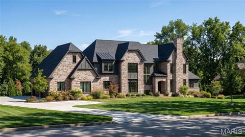 Photo of 1 TBB Hawthorne I @ Ballas Ridge, Des Peres, MO 63131 (MLS # 26053736)