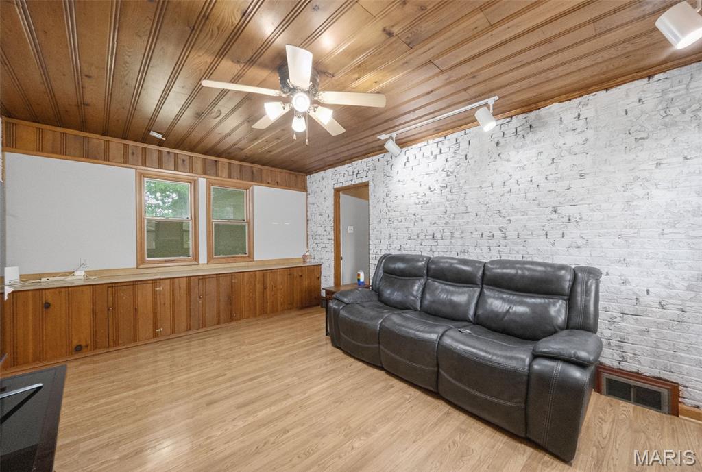 Holly Hills Gardens Add - Residential