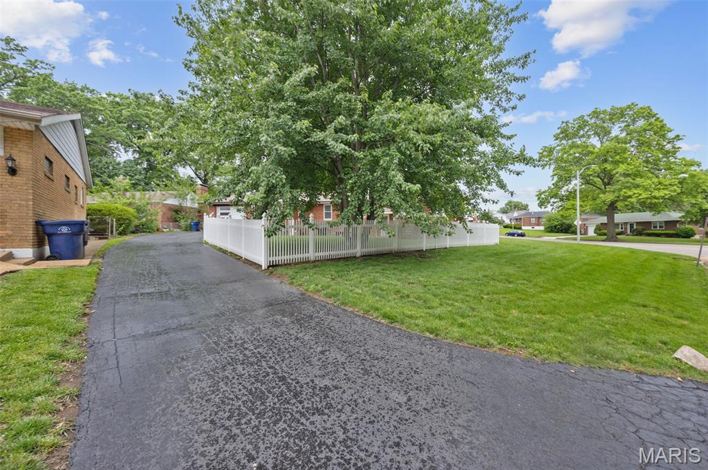 Holly Hills Gardens Add - Residential