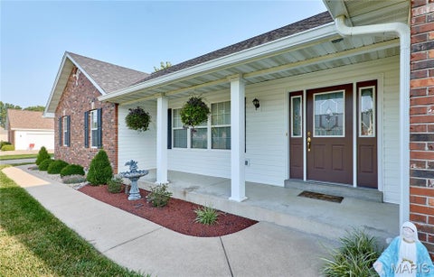 Tiny photo for 509 Bridgeway Drive, Troy, MO 63379 (MLS # 26042189)