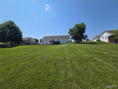 Tiny photo for 509 Bridgeway Drive, Troy, MO 63379 (MLS # 26042189)