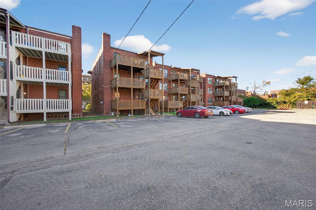 Waterman-Pershing 09 01 F - Residential