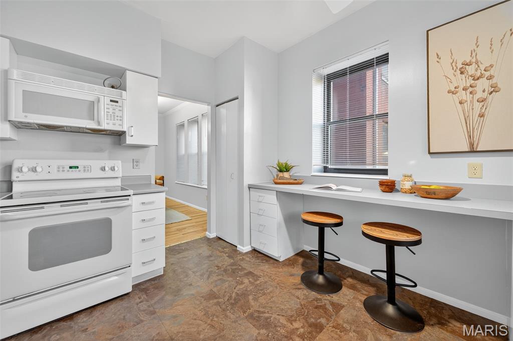 Waterman-Pershing 09 01 F - Residential