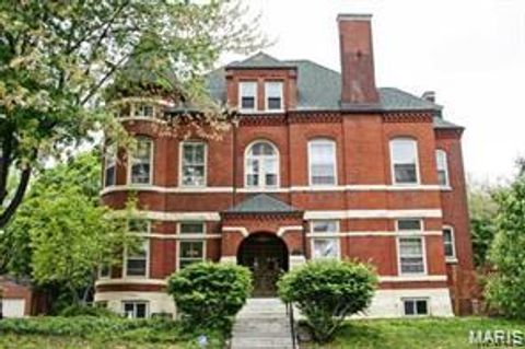 2327 S 12th Street St Louis MO 63104