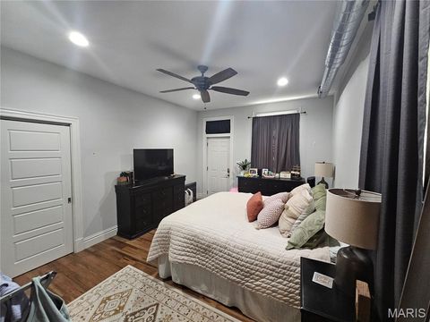Tiny photo for 1832 Russell Boulevard, St Louis, MO 63104 (MLS # 25069395)
