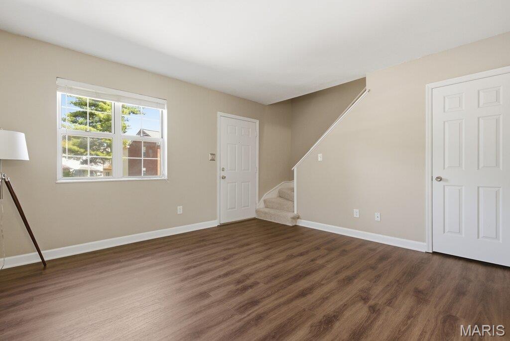 Brentwood Forest Condo Ph Nine - Residential