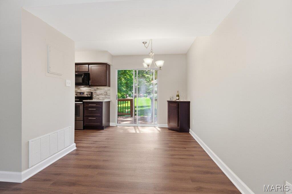 Brentwood Forest Condo Ph Nine - Residential