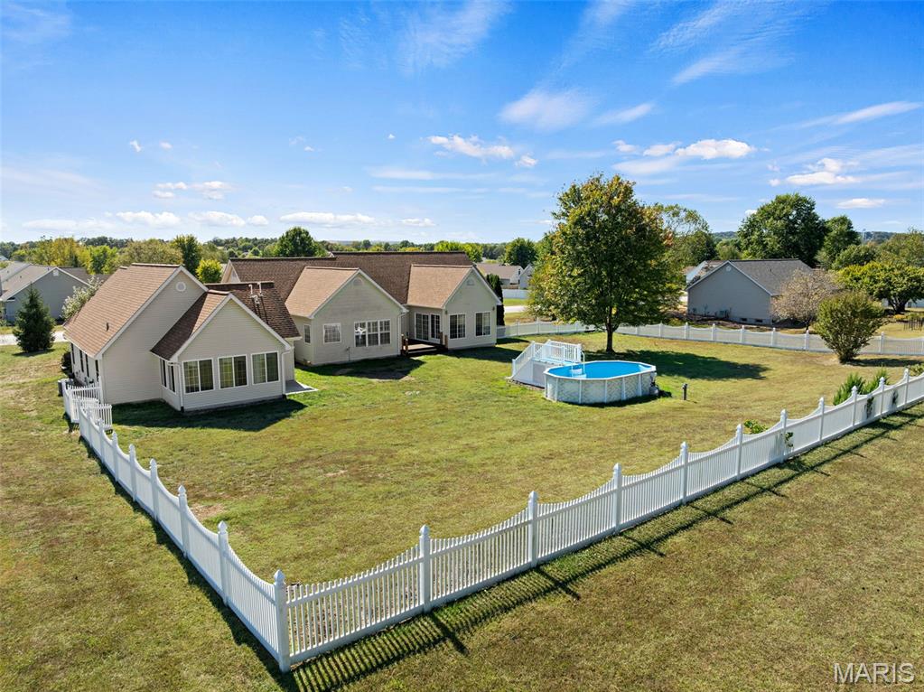 829 Oakmont Lane