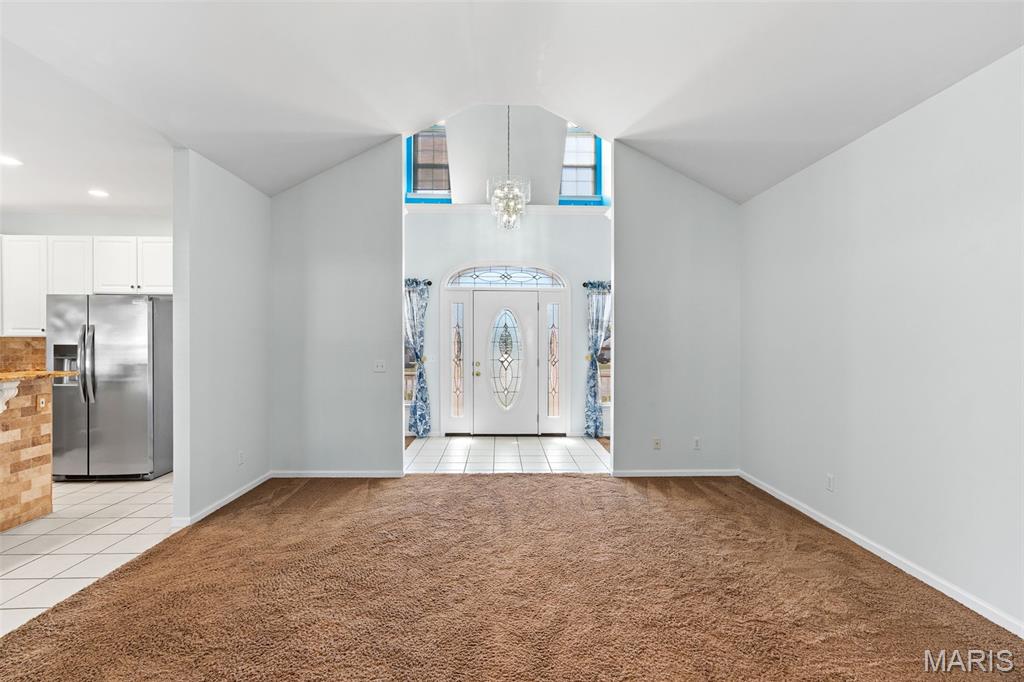 829 Oakmont Lane