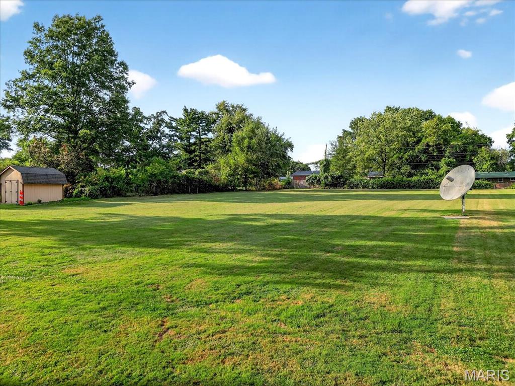 St Louis, Missouri 63138, United States, 2 Bedrooms Bedrooms, ,2 BathroomsBathrooms,Residential,Active,203403