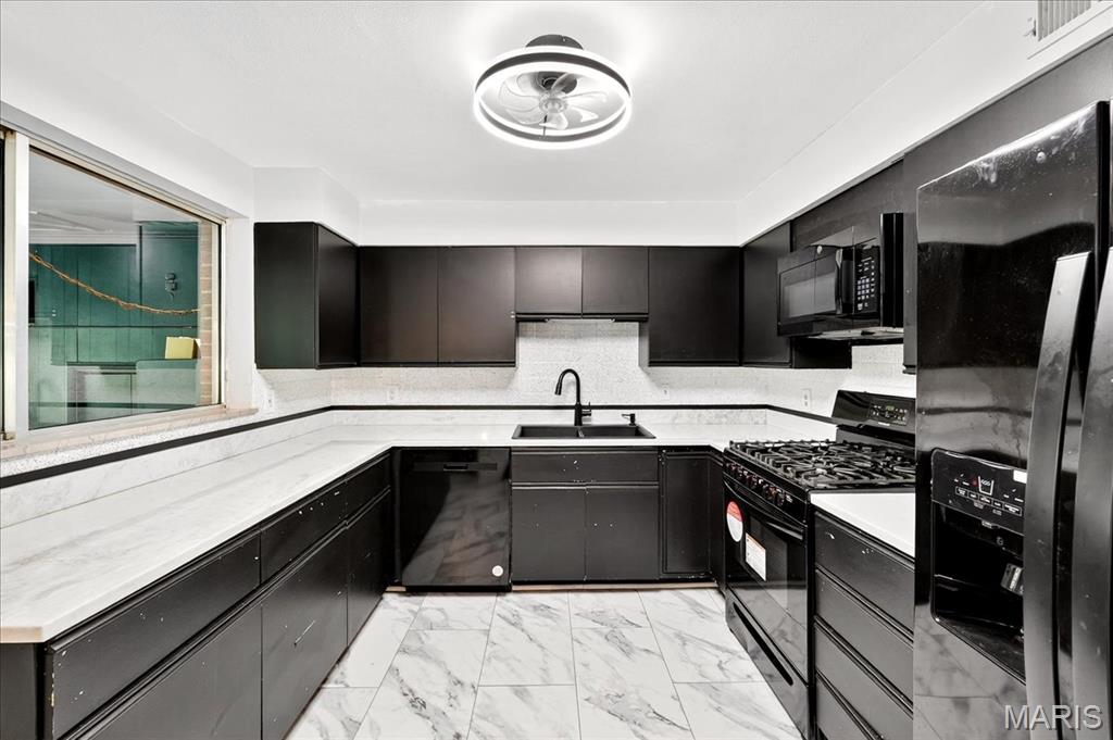 St Louis, Missouri 63138, United States, 2 Bedrooms Bedrooms, ,2 BathroomsBathrooms,Residential,Active,203403