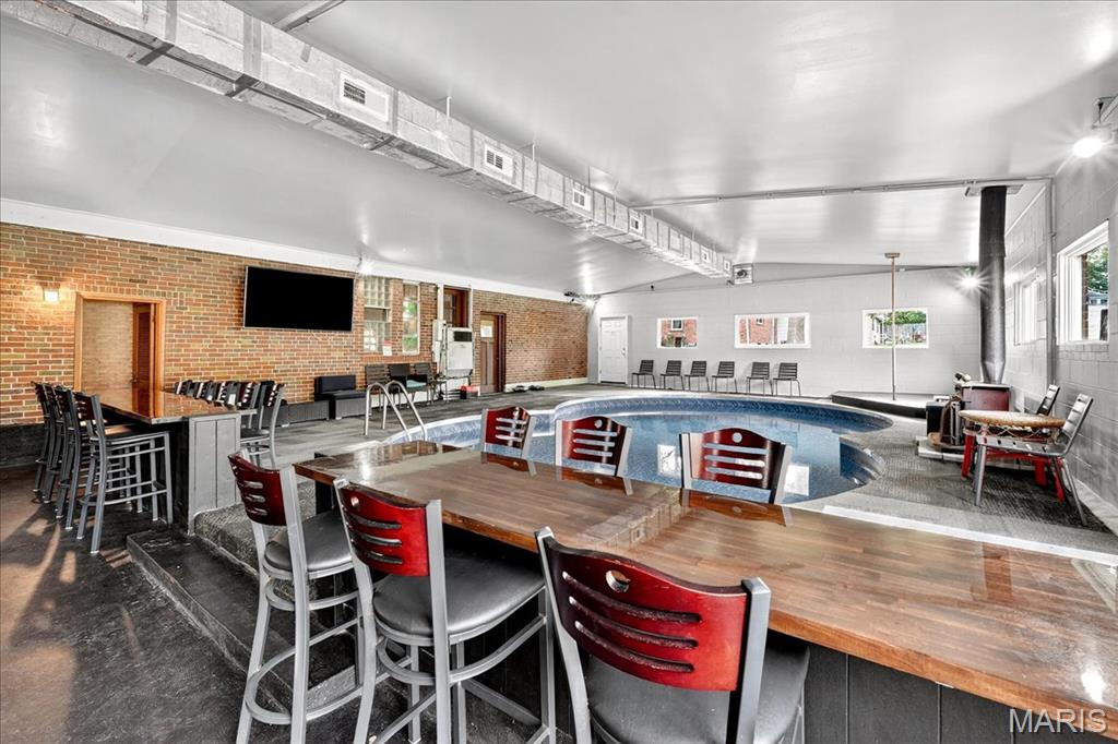 St Louis, Missouri 63138, United States, 2 Bedrooms Bedrooms, ,2 BathroomsBathrooms,Residential,Active,203403