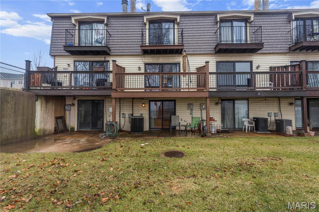 Riverton Homes Condo - Residential