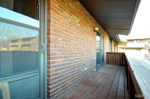 Tiny photo for 1190 Calley Drive #C, St Louis, MO 63125 (MLS # 26014419)