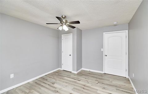 Tiny photo for 900 N Elm Avenue, Webster Groves, MO 63119 (MLS # 26012616)