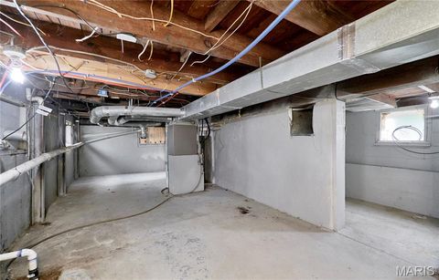 Tiny photo for 900 N Elm Avenue, Webster Groves, MO 63119 (MLS # 26012616)