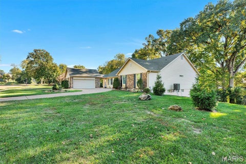 Tiny photo for 14650 Chesterfield Trails Drive, Chesterfield, MO 63017 (MLS # 26068905)
