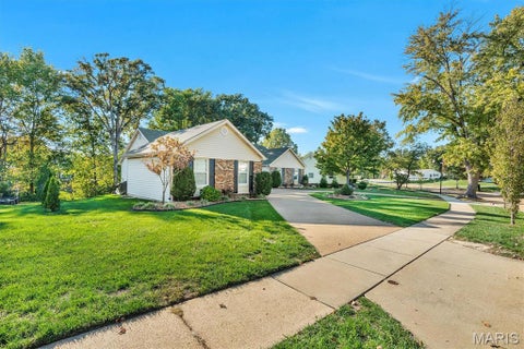 Tiny photo for 14650 Chesterfield Trails Drive, Chesterfield, MO 63017 (MLS # 26068905)