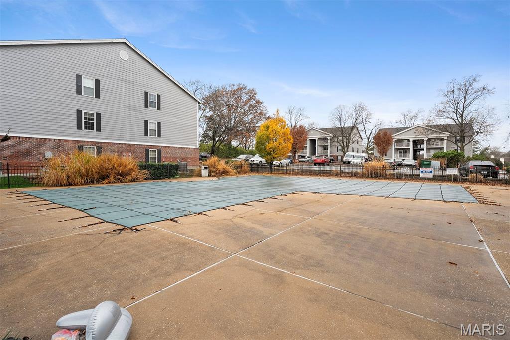 Fern Ridge Condo 3 Bldg 8 - Residential