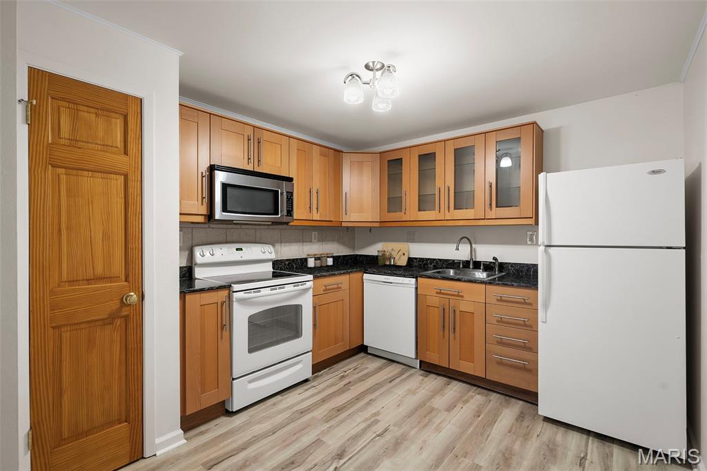 Fern Ridge Condo 3 Bldg 8 - Residential