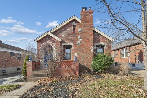 Photo of 1105 North & South Road, University City, MO 63130 (MLS # 26000486)