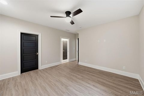 Tiny photo for 530 S Clay Avenue, Kirkwood, MO 63122 (MLS # 26029908)