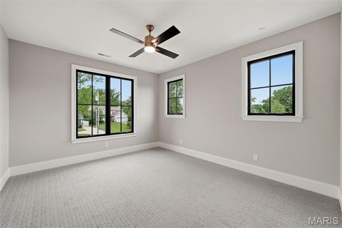 Tiny photo for 530 S Clay Avenue, Kirkwood, MO 63122 (MLS # 26029908)