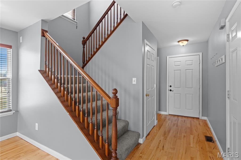 Photo of 819 Country Field Drive, Lake Saint Louis, MO 63367 (MLS # 26065668)
