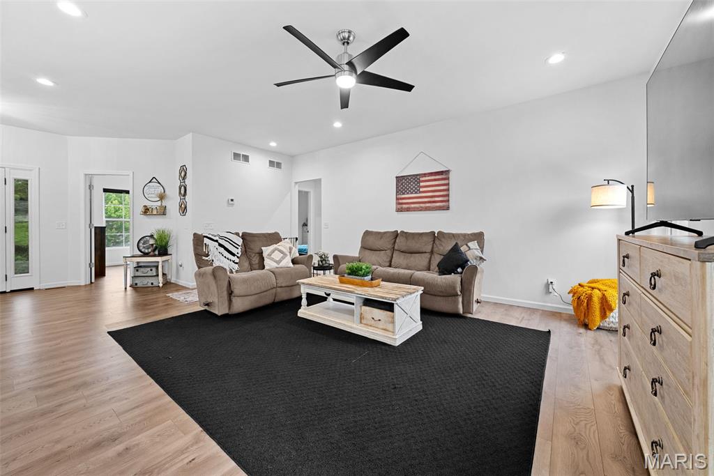 10577 Village Lane