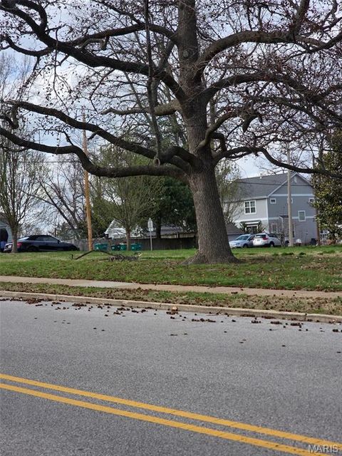 1008 N Bompart LOT  C************************* Avenue Webster Groves MO 63119