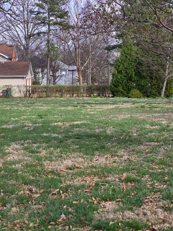 1008 N Bompart LOT C************************* Avenue