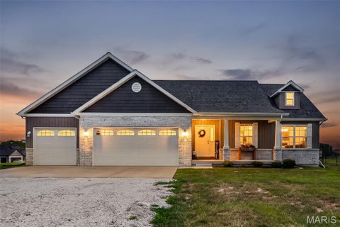 Photo of 10 Andrew Court, Silex, MO 63377 (MLS # 26048076)