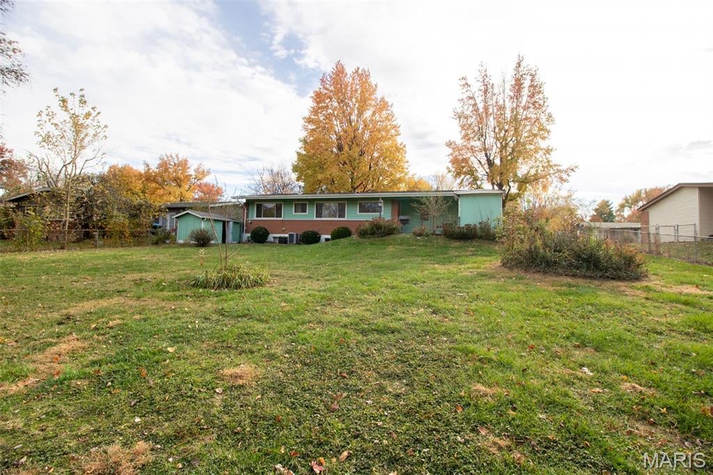 Photo of 2385 Palomino Lane, Florissant, MO 63033 (MLS # 26037721)