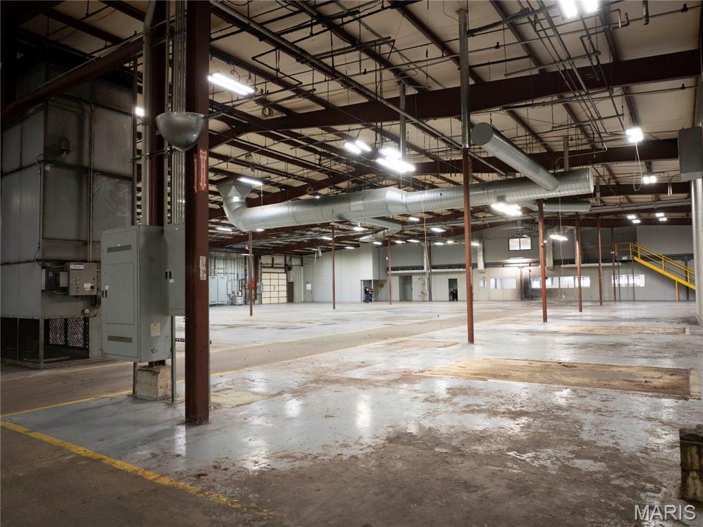 Wagner Indust Park - Commercial Sale