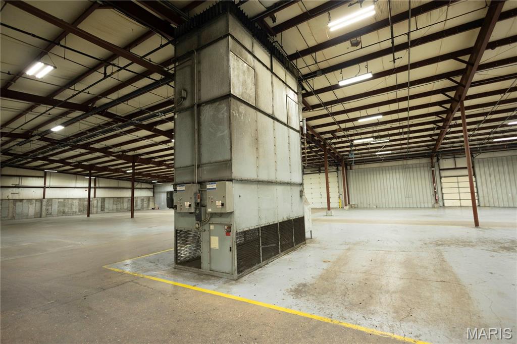 Wagner Indust Park - Commercial Sale