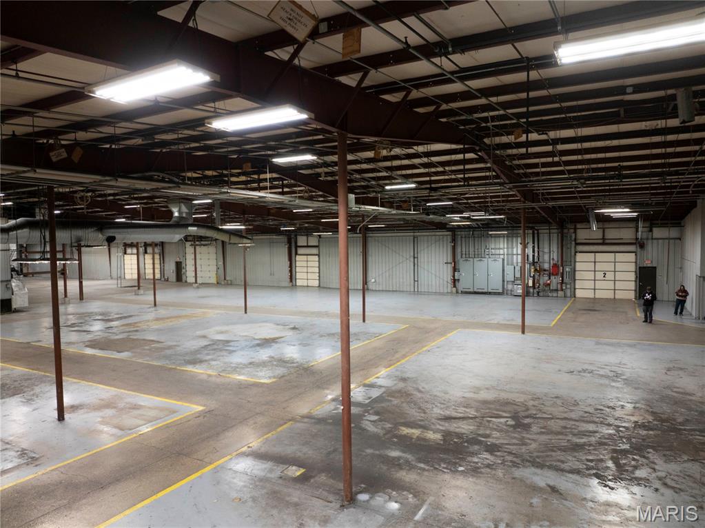 Wagner Indust Park - Commercial Sale