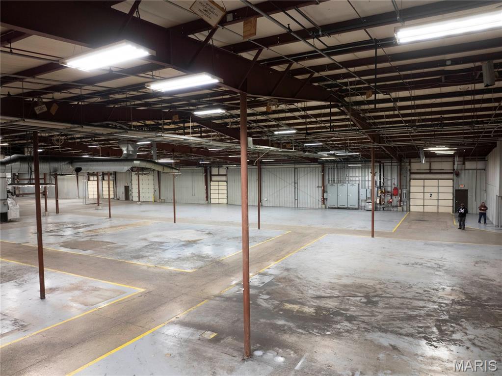 Wagner Indust Park - Commercial Sale