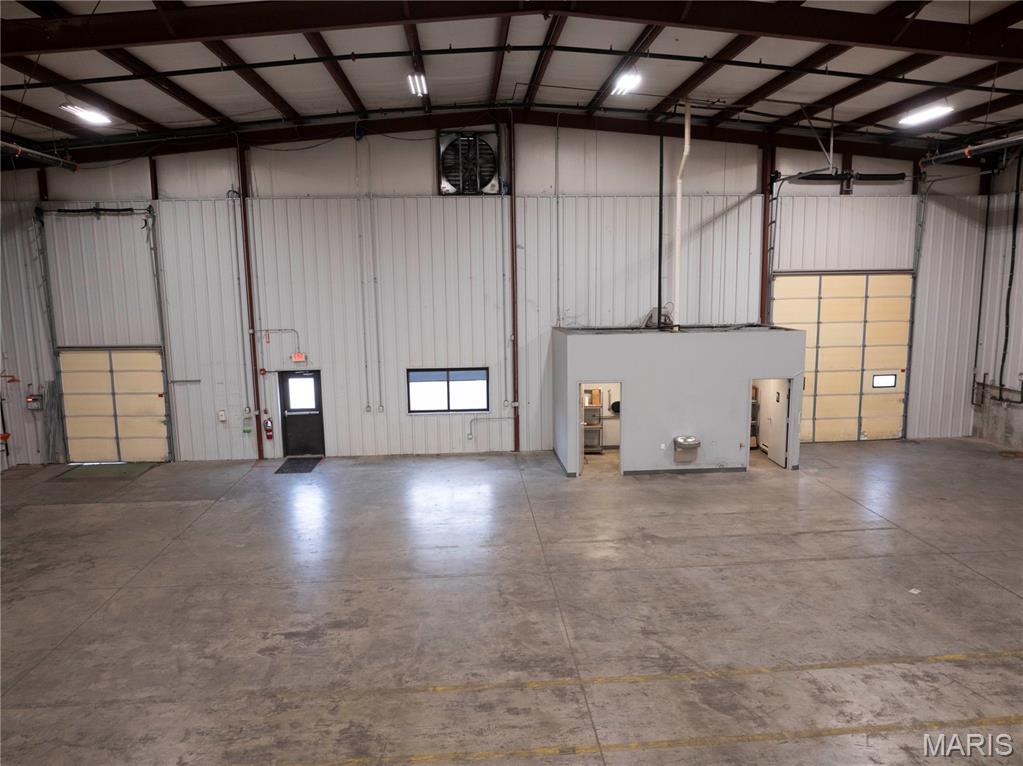 Wagner Indust Park - Commercial Sale