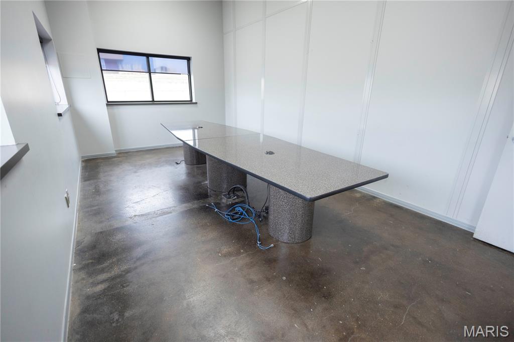 Wagner Indust Park - Commercial Sale