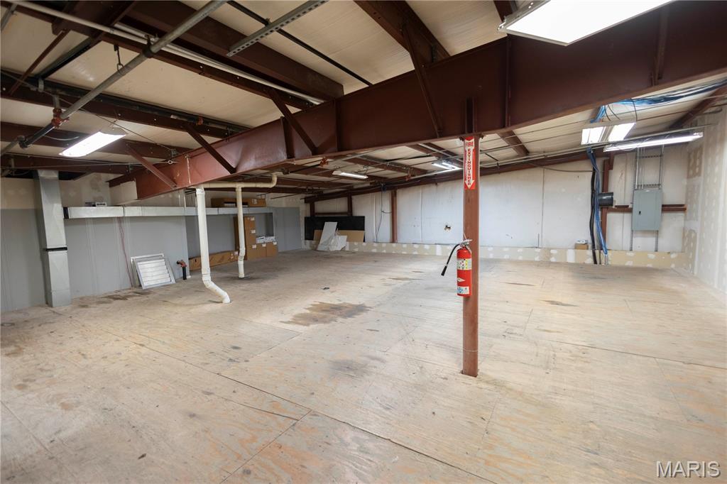 Wagner Indust Park - Commercial Sale