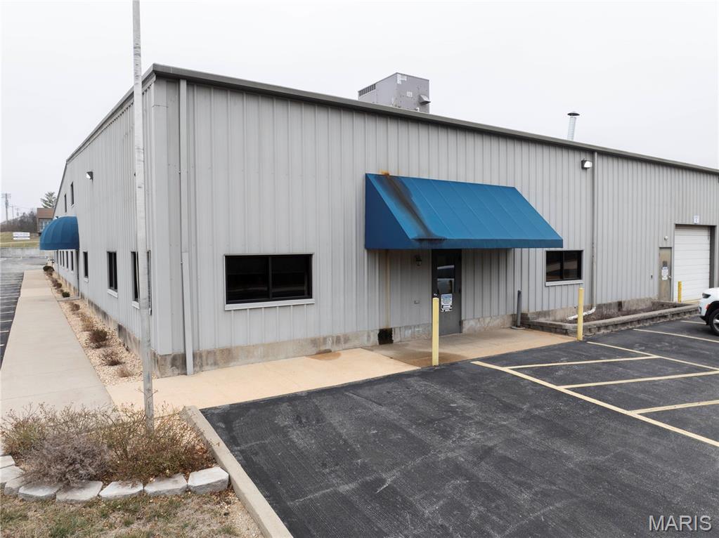 Wagner Indust Park - Commercial Sale