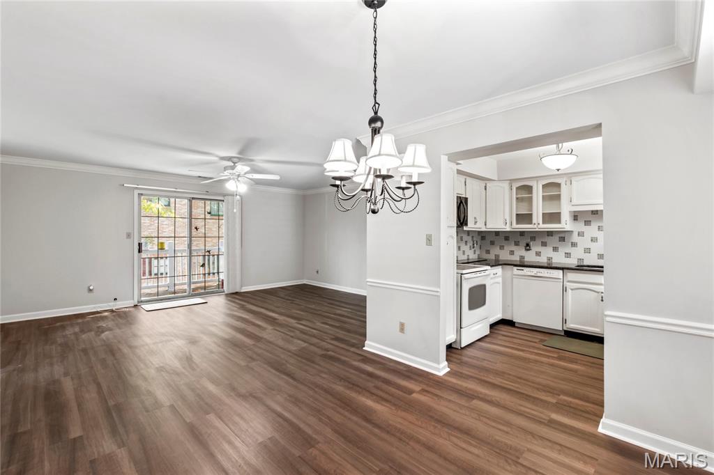 117 E Clinton Place 7