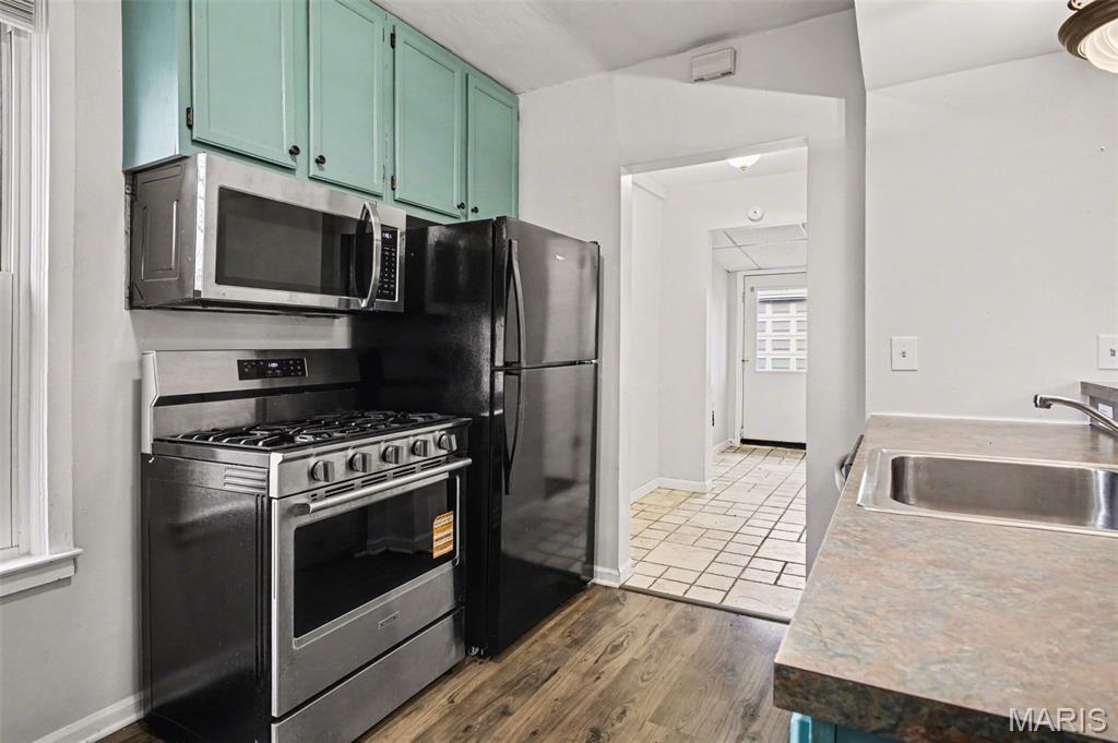 St Ferdinand Commons - Residential Lease