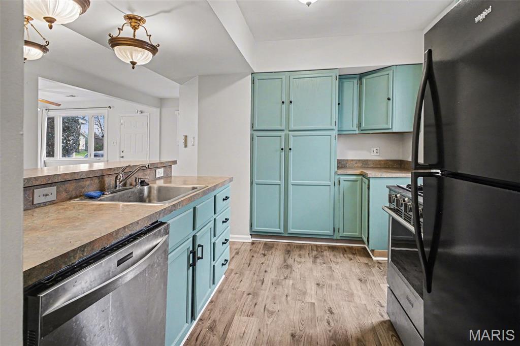 St Ferdinand Commons - Residential Lease